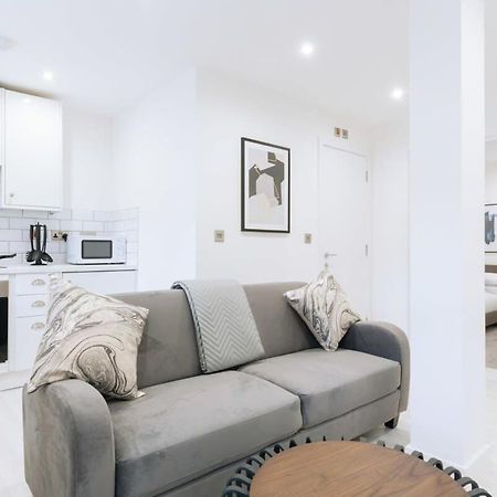 Modern 1 Bedroom Apartment In Central อิปสวิช ภายนอก รูปภาพ
